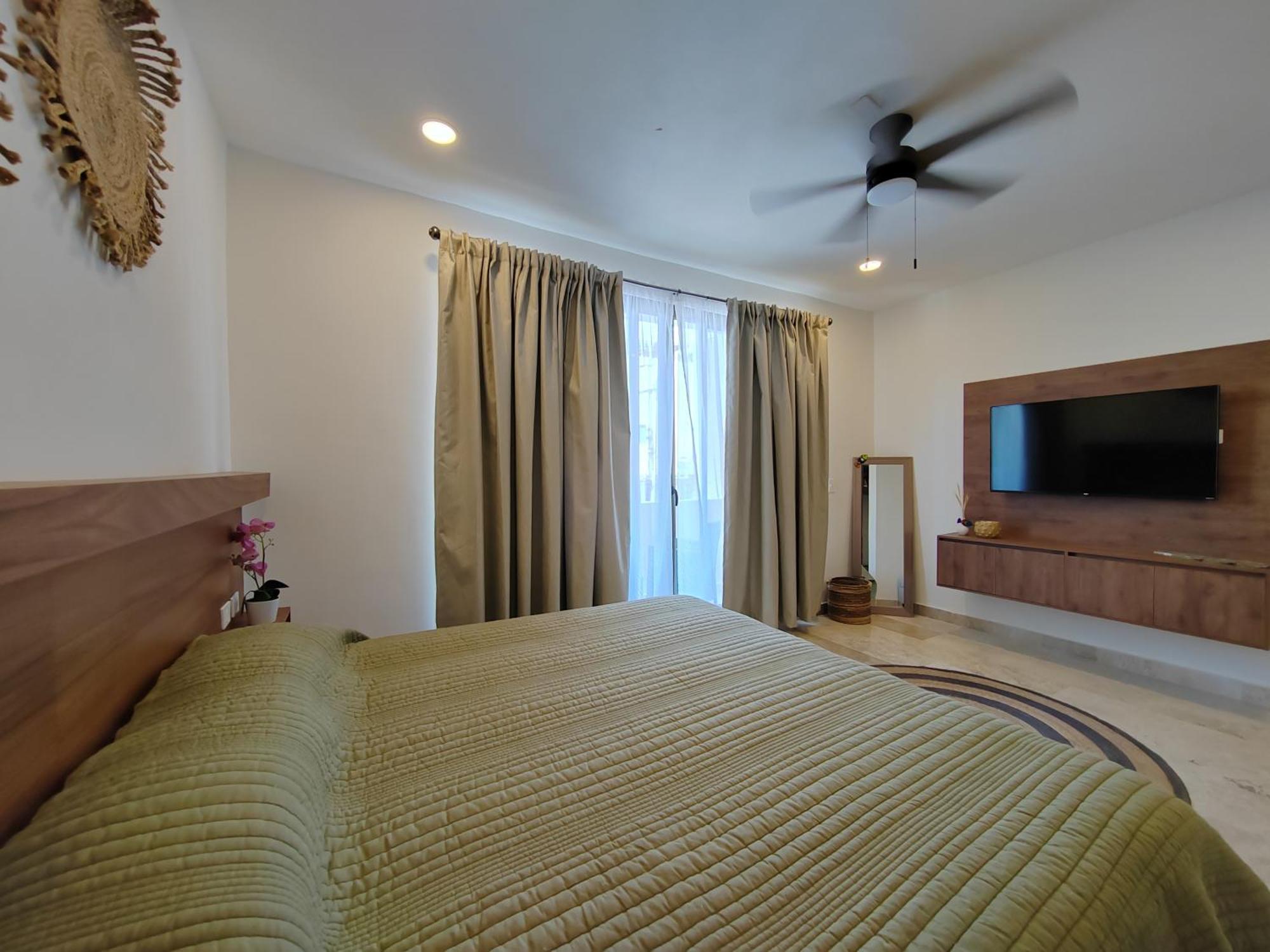 New! Elegant & Wonderful In Excellent Area By Yeah